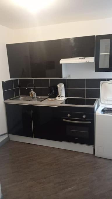 Appartement Coeur De Ville! 푸아 외부 사진